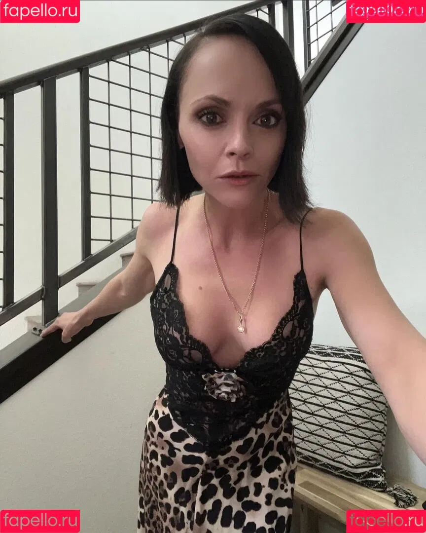 Christina Ricci Onlyfans Photo Gallery 