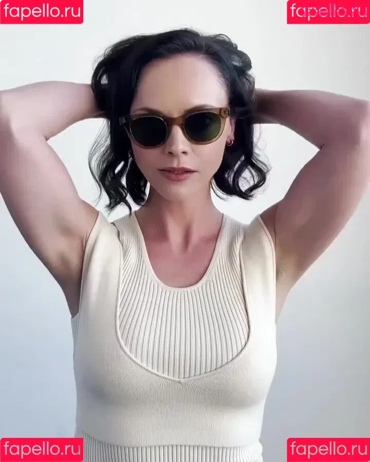 Christina Ricci Onlyfans Photo Gallery 
