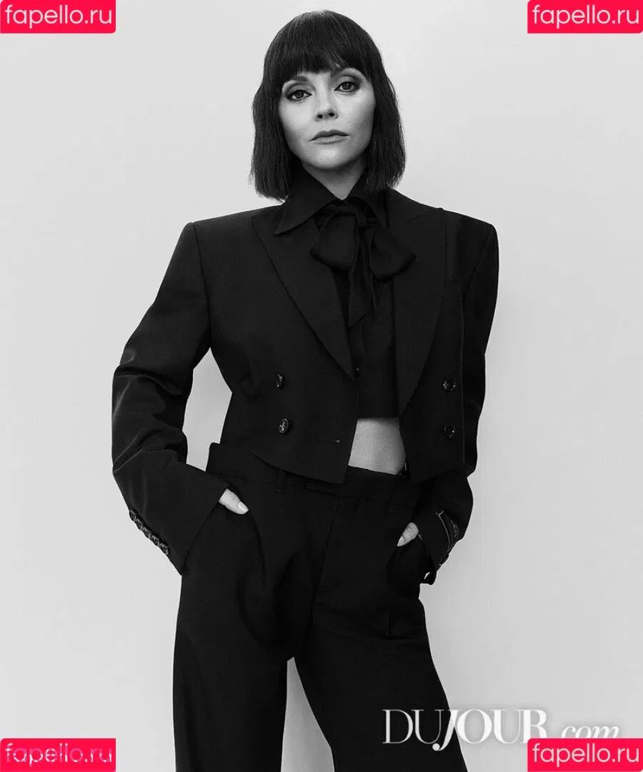 Christina Ricci Onlyfans Photo Gallery 