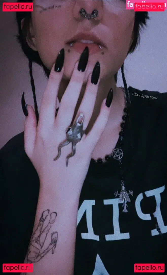 Itzel2002 Onlyfans Photo Gallery 