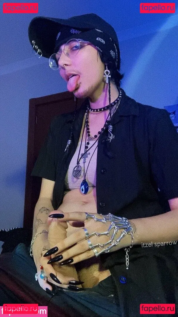 Itzel2002 Onlyfans Photo Gallery 