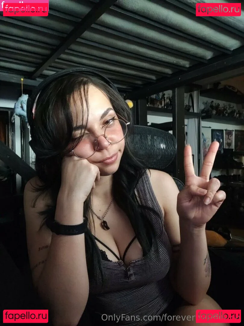 foreverwandering Onlyfans Photo Gallery 