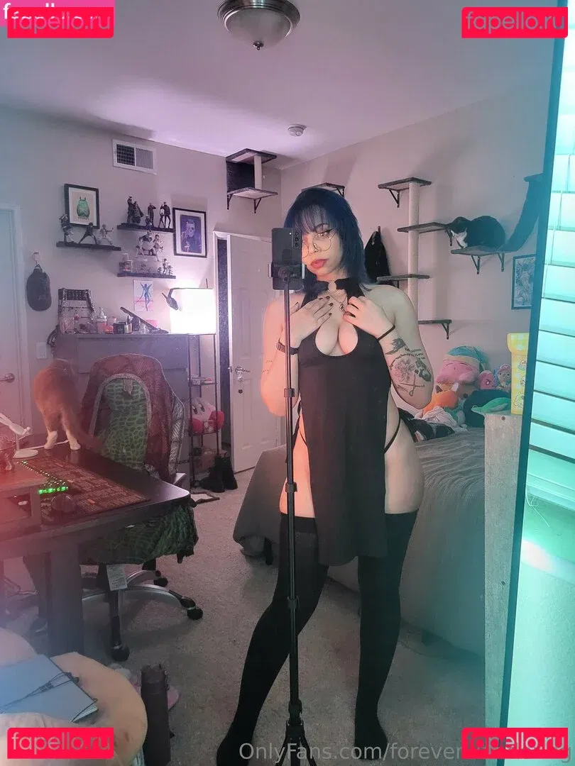 foreverwandering Onlyfans Photo Gallery 