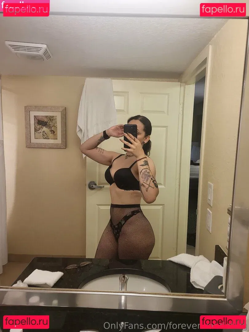 foreverwandering Onlyfans Photo Gallery 