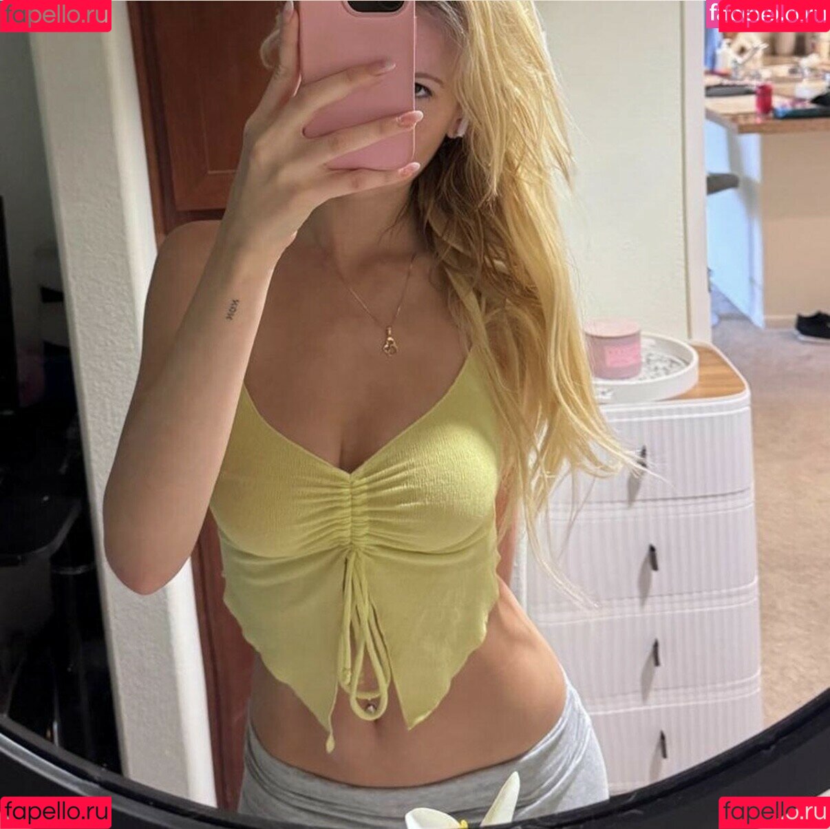 Hannahsiegel2 Onlyfans Photo Gallery 