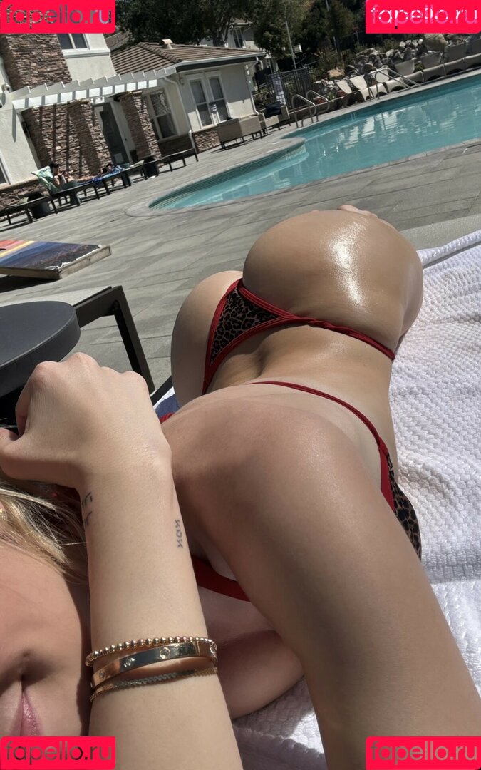 Hannahsiegel2 Onlyfans Photo Gallery 