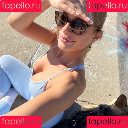 Lana Roosje Onlyfans Photo Gallery 