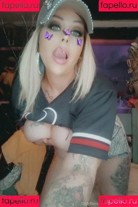 queenbunni44 Onlyfans Photo Gallery 