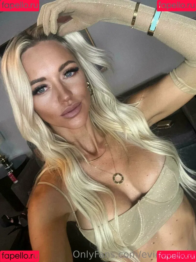 evielaurent Onlyfans Photo Gallery 