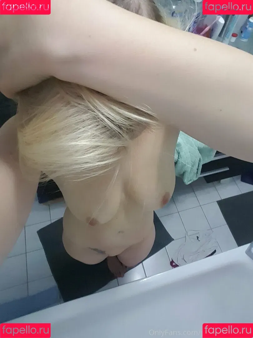 its_jennytheangel86 Onlyfans Photo Gallery 