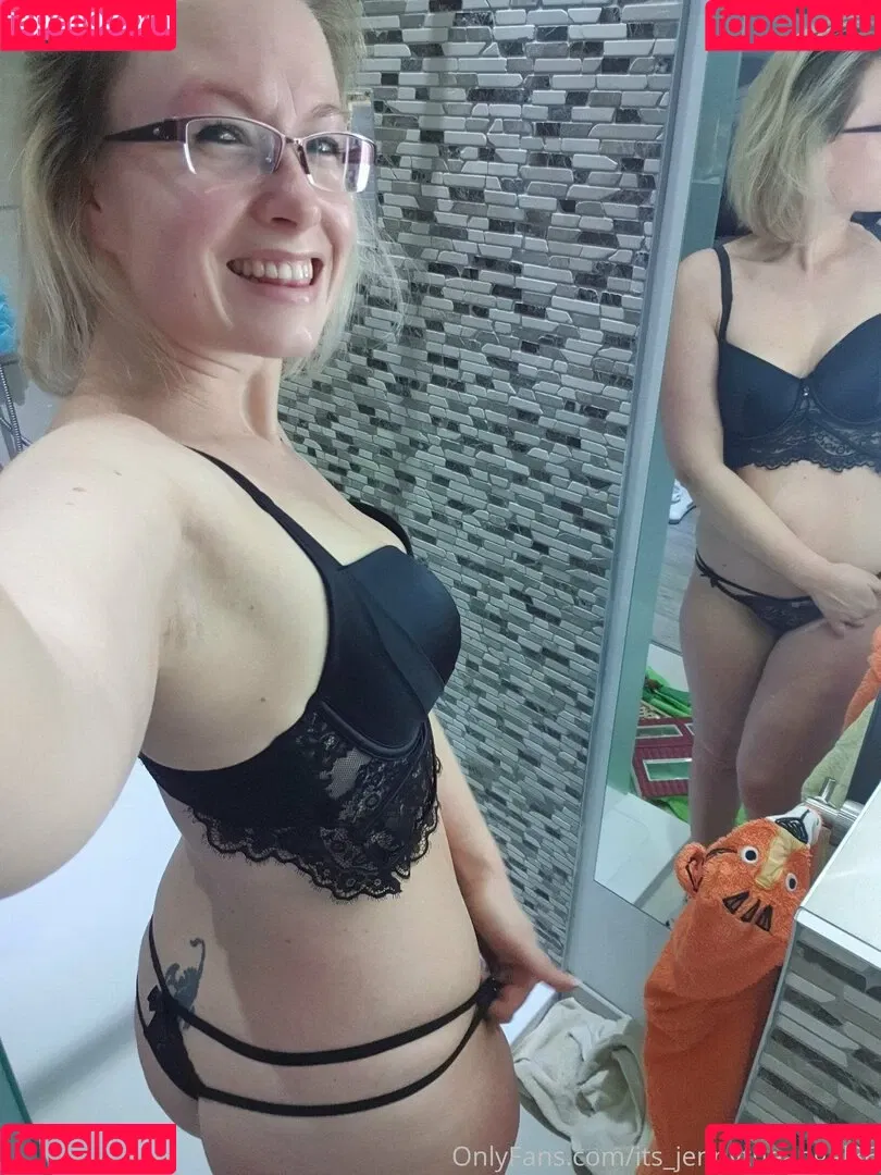 its_jennytheangel86 Onlyfans Photo Gallery 