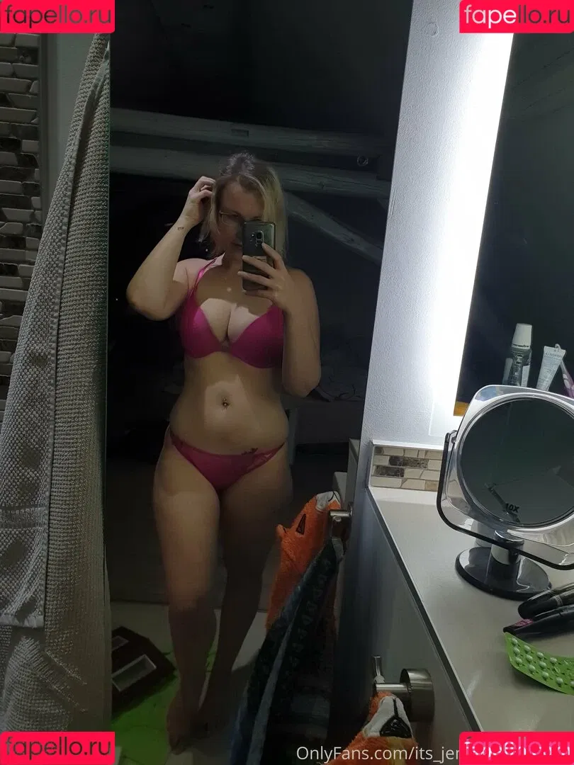 its_jennytheangel86 Onlyfans Photo Gallery 