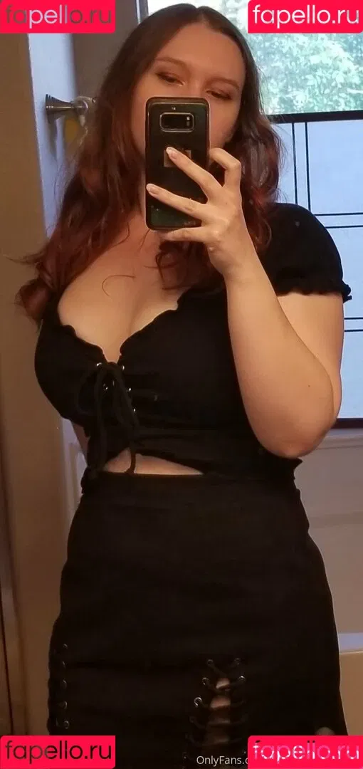 enterthelunaverse Onlyfans Photo Gallery 
