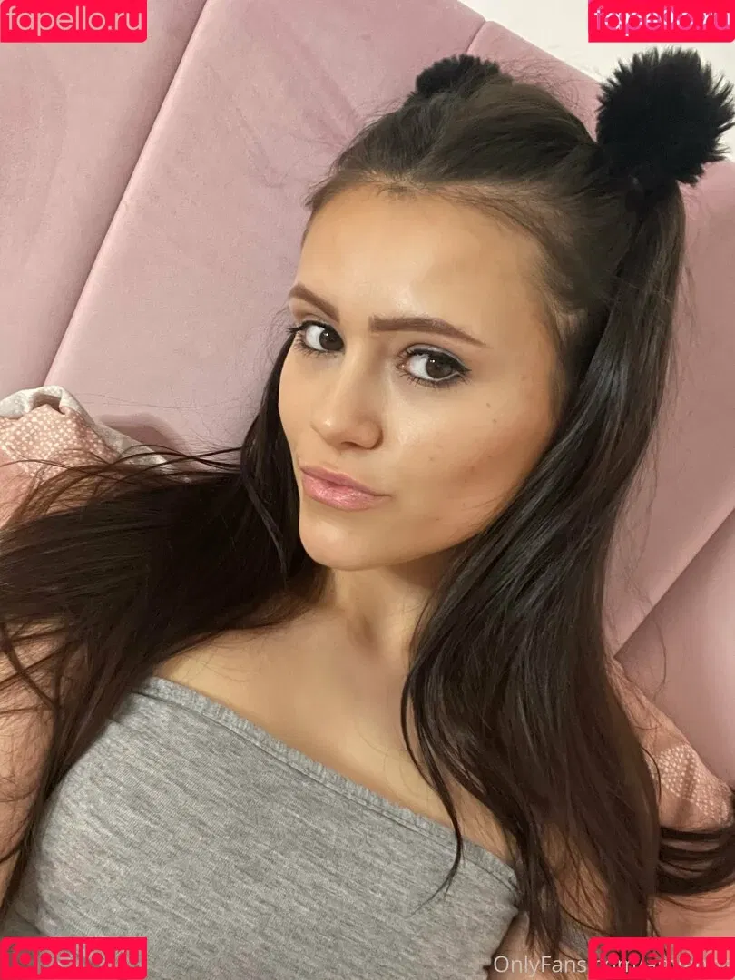 britishamianna Onlyfans Photo Gallery 