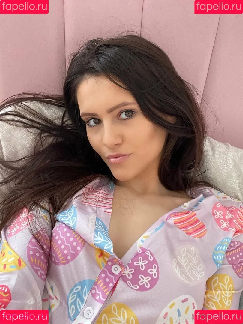 britishamianna Onlyfans Photo Gallery 