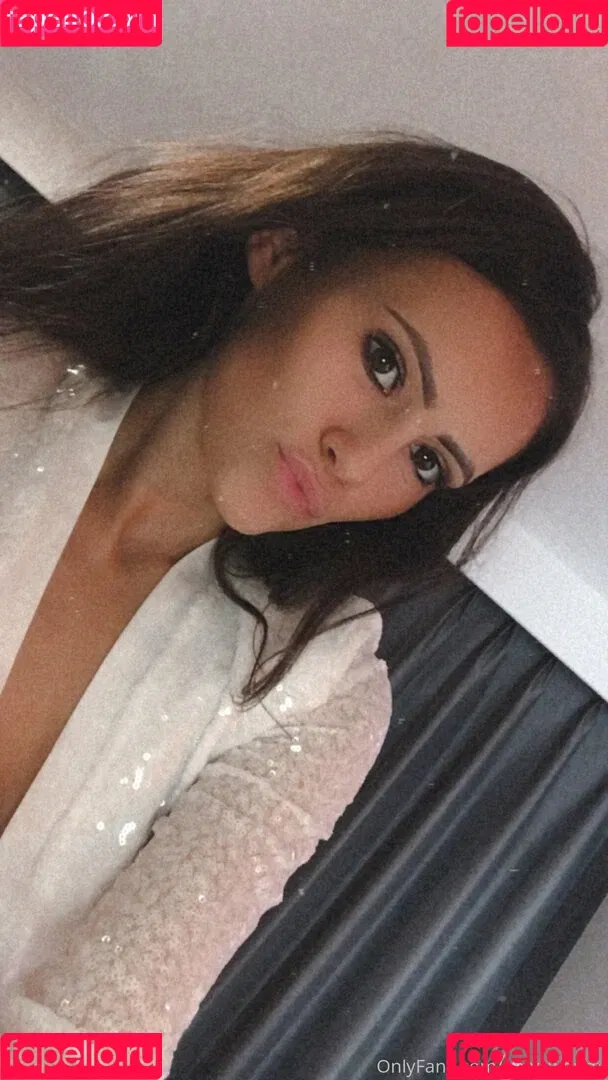 britishamianna Onlyfans Photo Gallery 