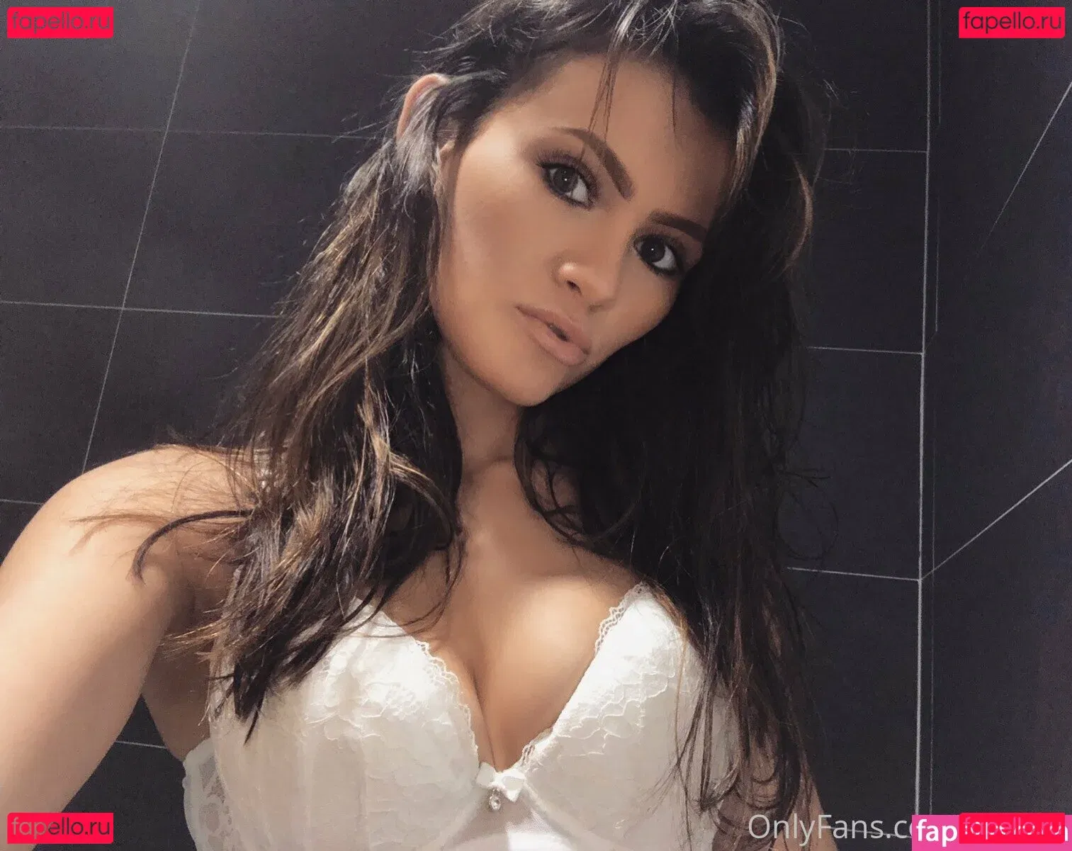 britishamianna Onlyfans Photo Gallery 