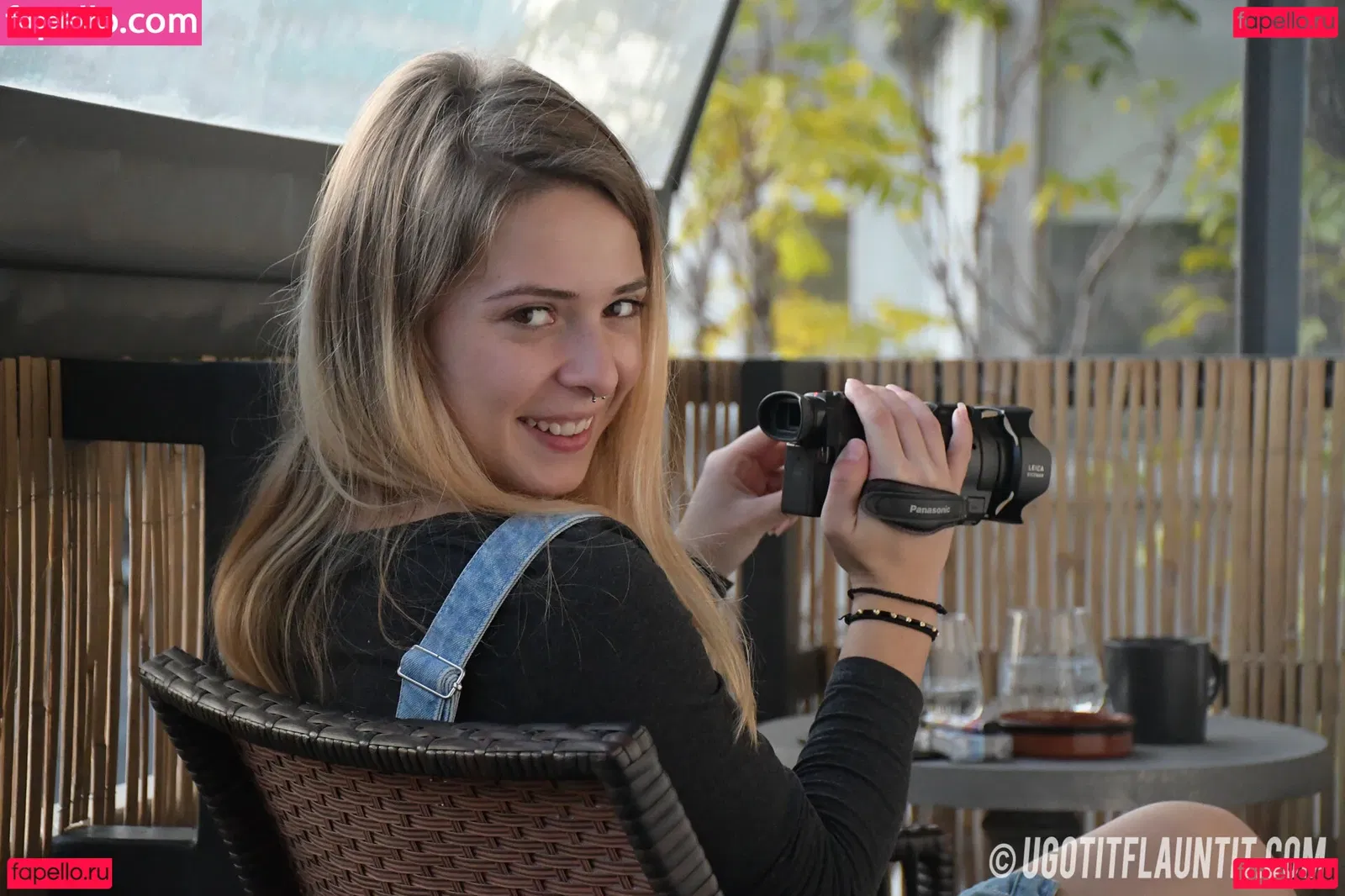 ugotitflauntit.com Onlyfans Photo Gallery 