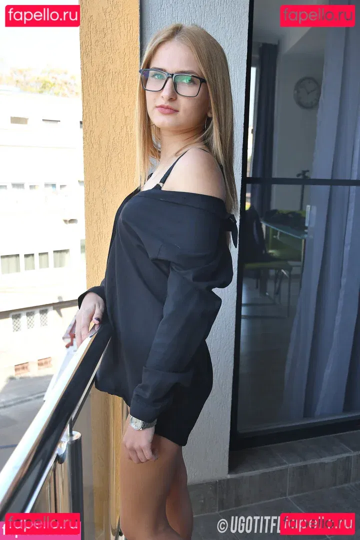 ugotitflauntit.com Onlyfans Photo Gallery 