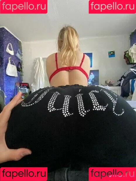 Zoeywgr Onlyfans Photo Gallery 