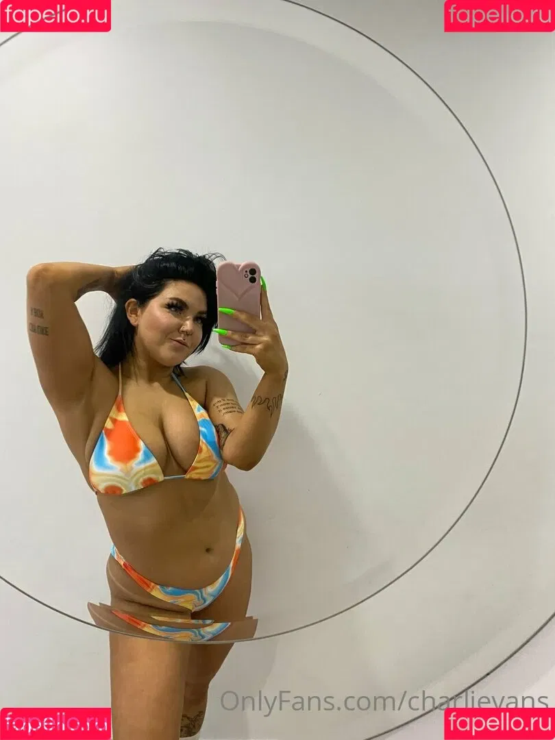 Charli Evans Onlyfans Photo Gallery 