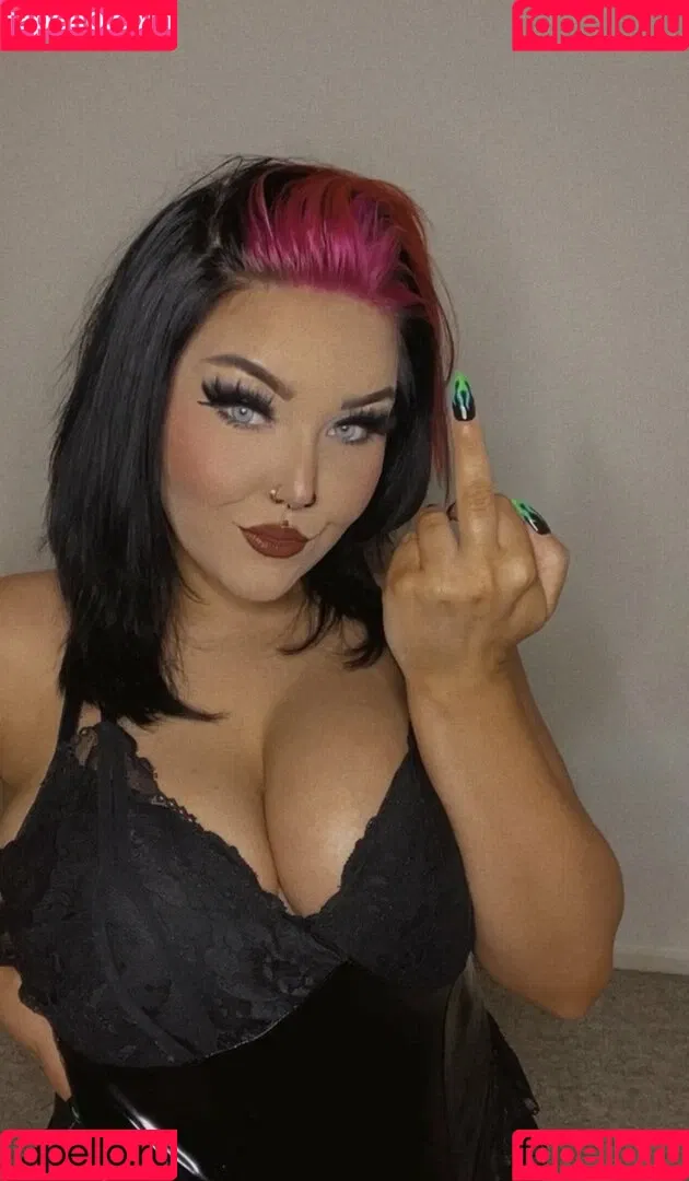 Charli Evans Onlyfans Photo Gallery 