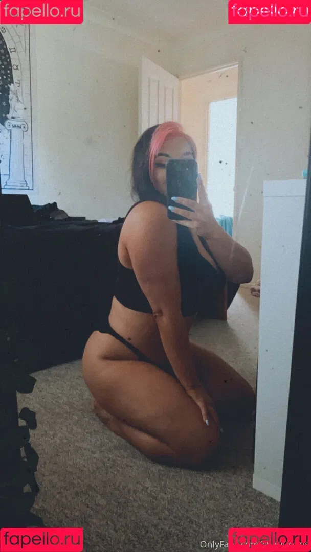 Charli Evans Onlyfans Photo Gallery 