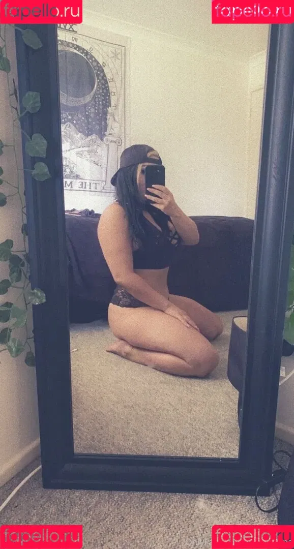 Charli Evans Onlyfans Photo Gallery 