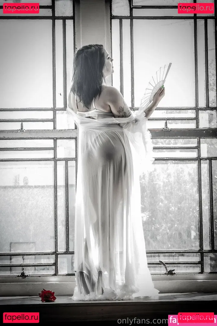 Charli Evans Onlyfans Photo Gallery 