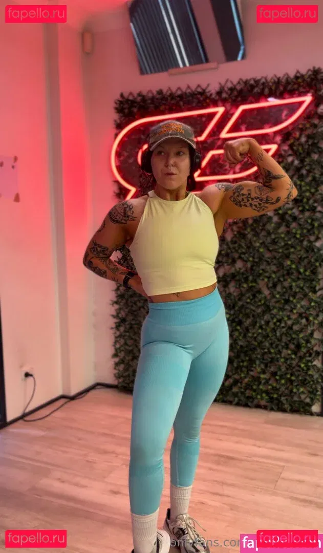 Charli Evans Onlyfans Photo Gallery 