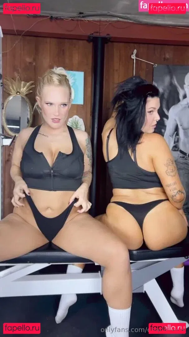 Charli Evans Onlyfans Photo Gallery 