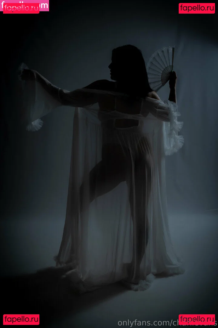 Charli Evans Onlyfans Photo Gallery 