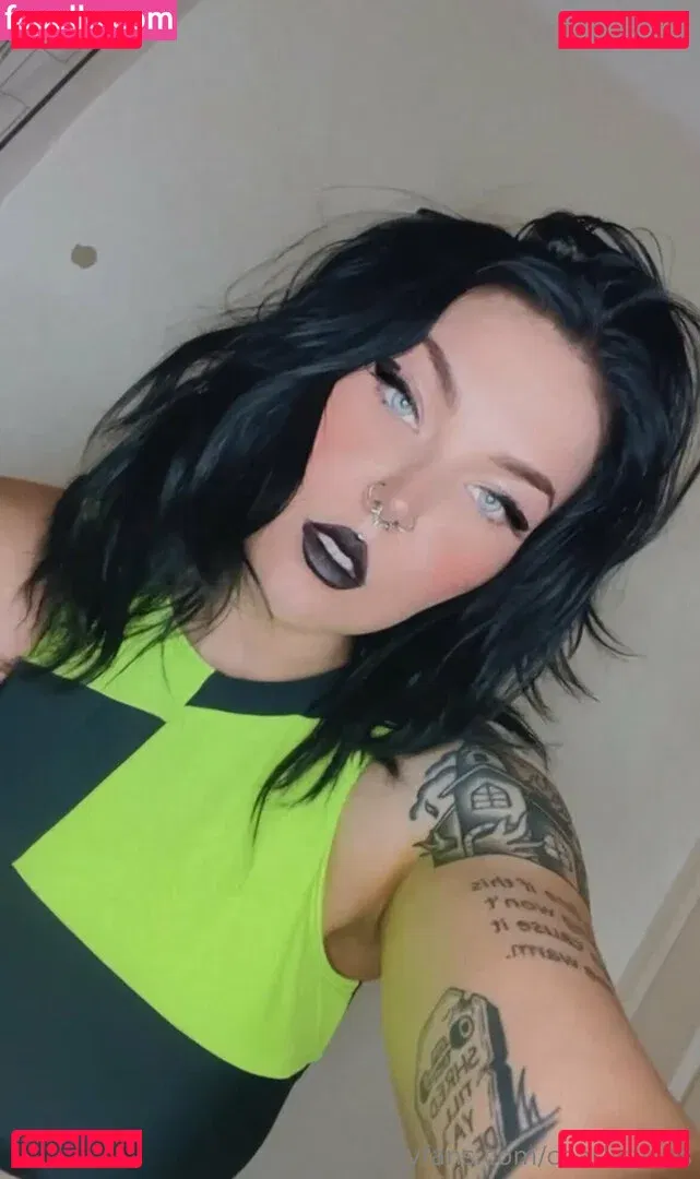 Charli Evans Onlyfans Photo Gallery 