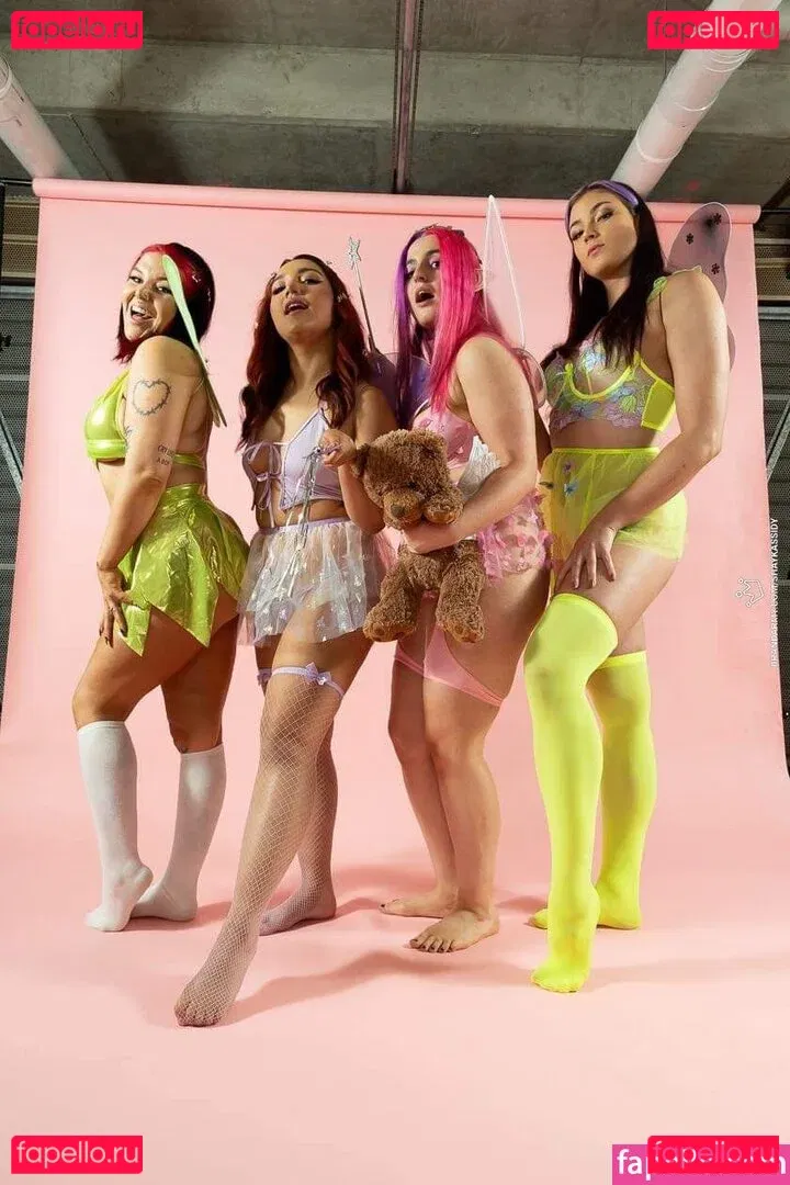 Charli Evans Onlyfans Photo Gallery 