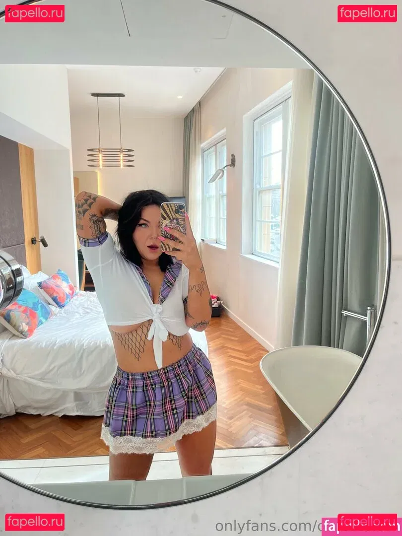 Charli Evans Onlyfans Photo Gallery 