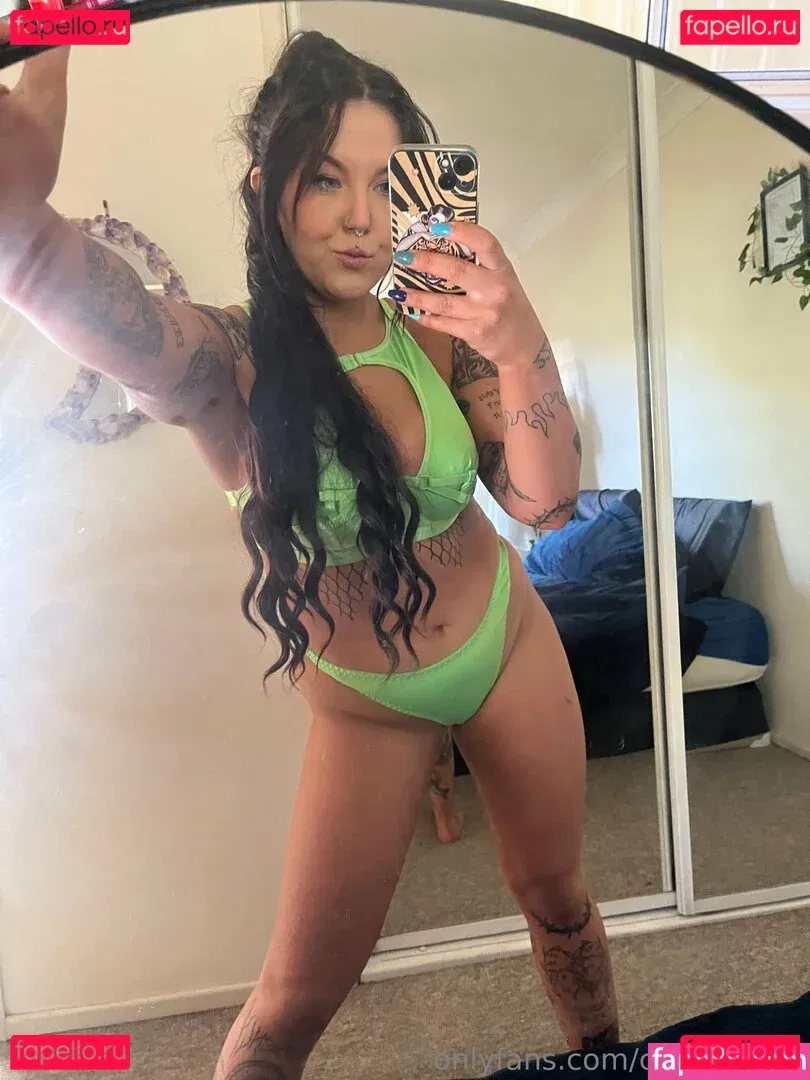 Charli Evans Onlyfans Photo Gallery 