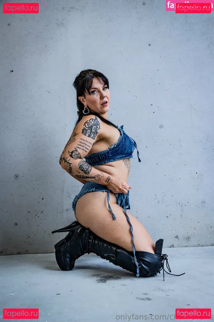 Charli Evans Onlyfans Photo Gallery 