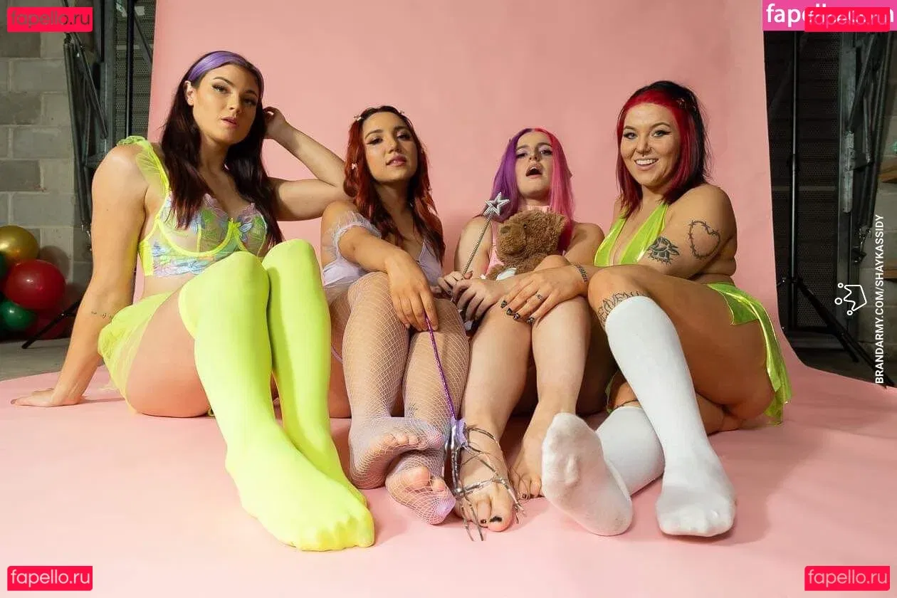 Charli Evans Onlyfans Photo Gallery 