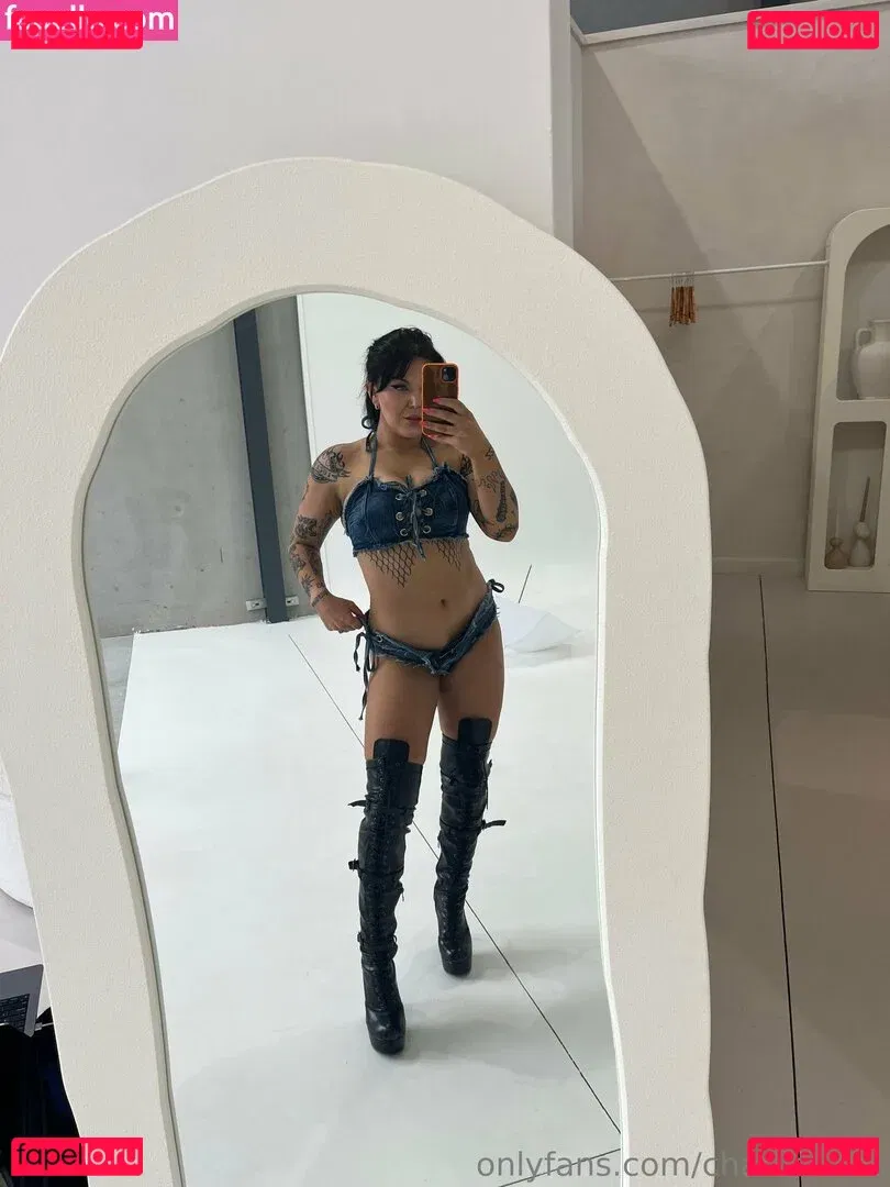 Charli Evans Onlyfans Photo Gallery 