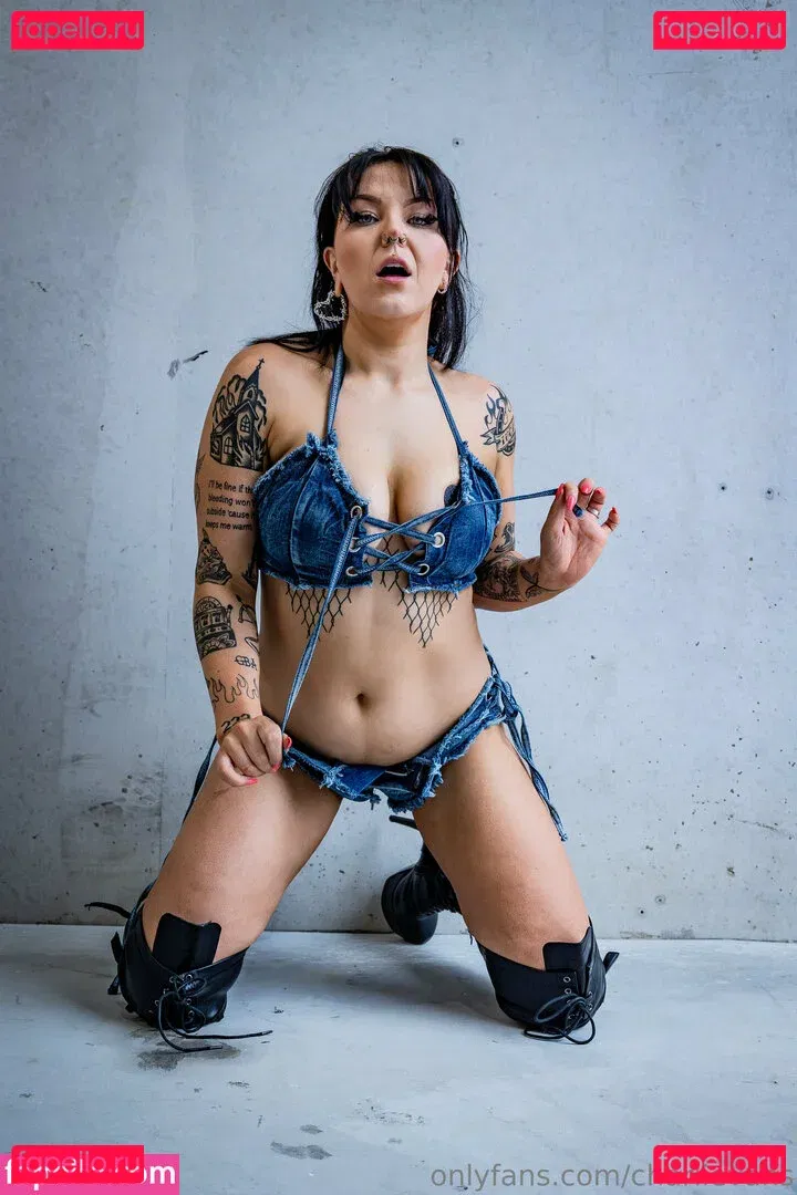 Charli Evans Onlyfans Photo Gallery 