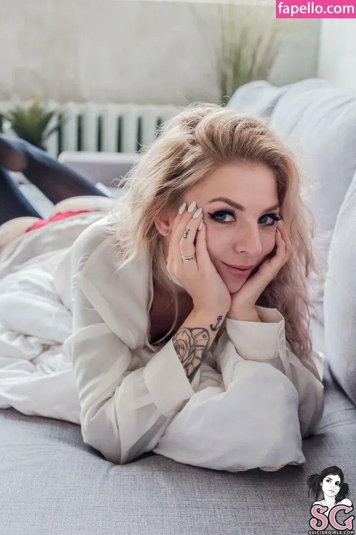 Elisarose Onlyfans Photo Gallery 