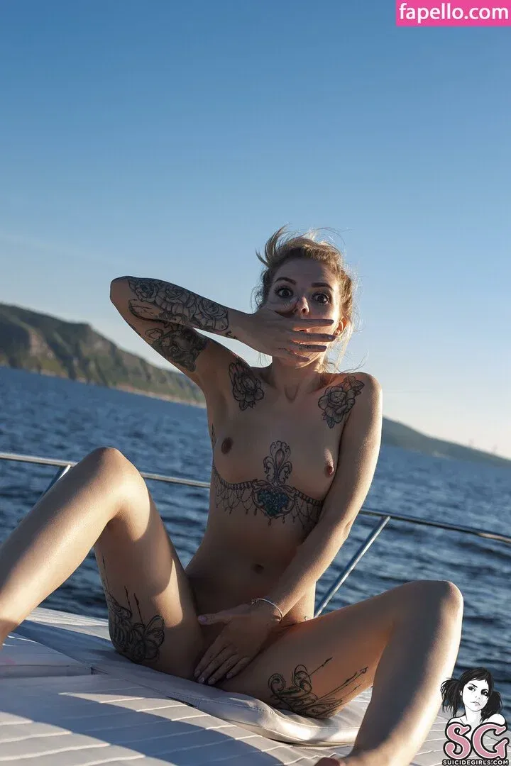 Elisarose Onlyfans Photo Gallery 