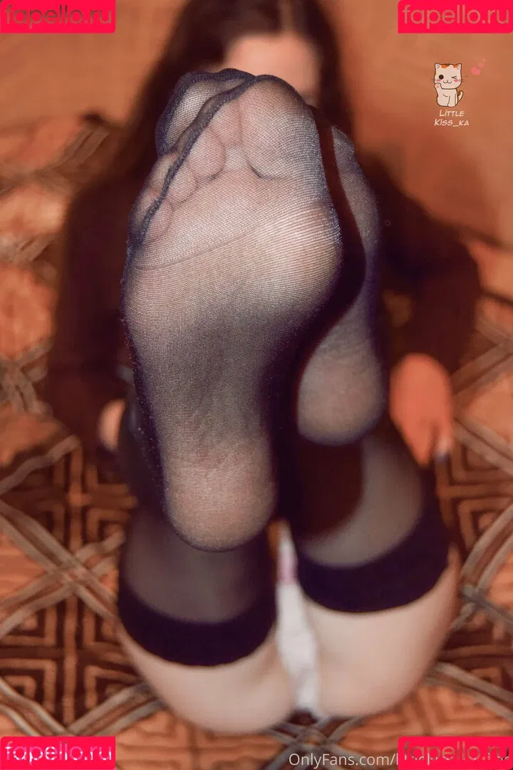 littlekiss_ka_feet Onlyfans Photo Gallery 