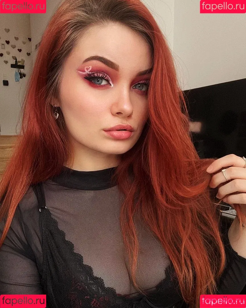 Proxyfox Onlyfans Photo Gallery 