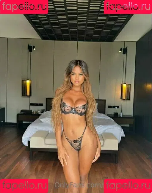 nefer_titi_xxx Onlyfans Photo Gallery 