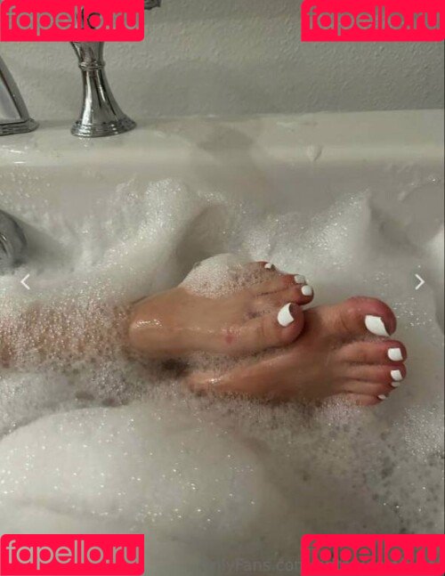 britneyyyofficial Onlyfans Photo Gallery 