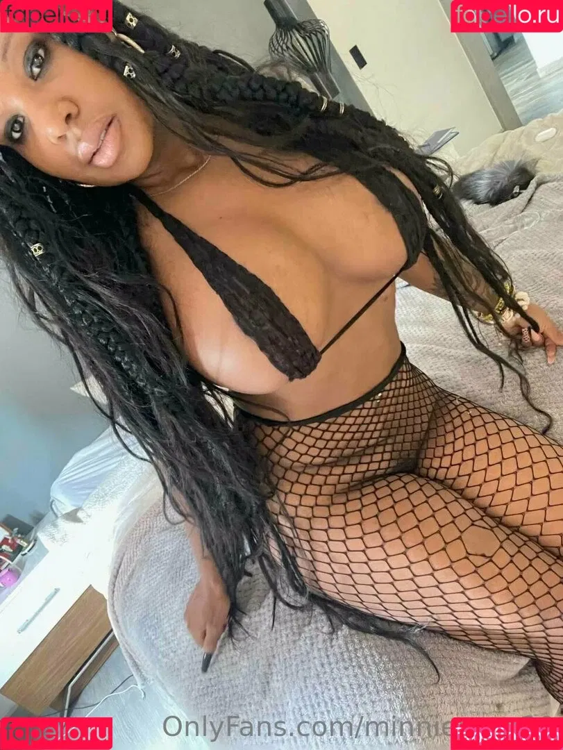 minniexoxo20 Onlyfans Photo Gallery 