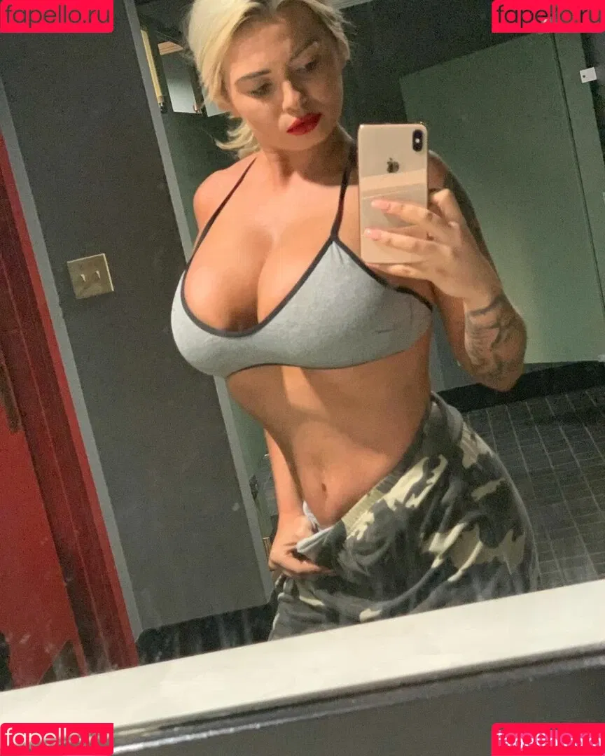 Tiffany White Onlyfans Photo Gallery 