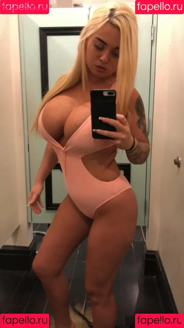 Tiffany White Onlyfans Photo Gallery 