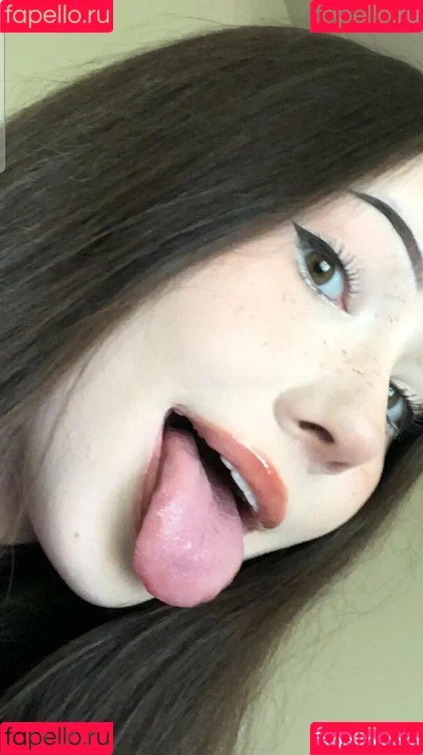 AliciaJade Onlyfans Photo Gallery 